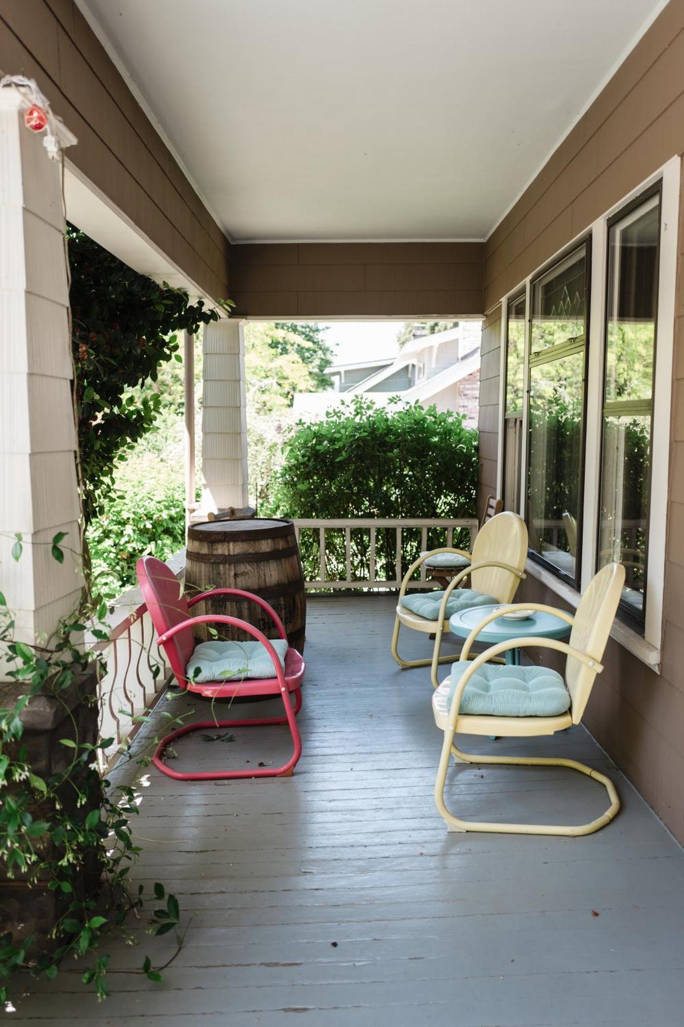 Southeast Portland Comfy & Eclectic Craftsman Home Exterior photo