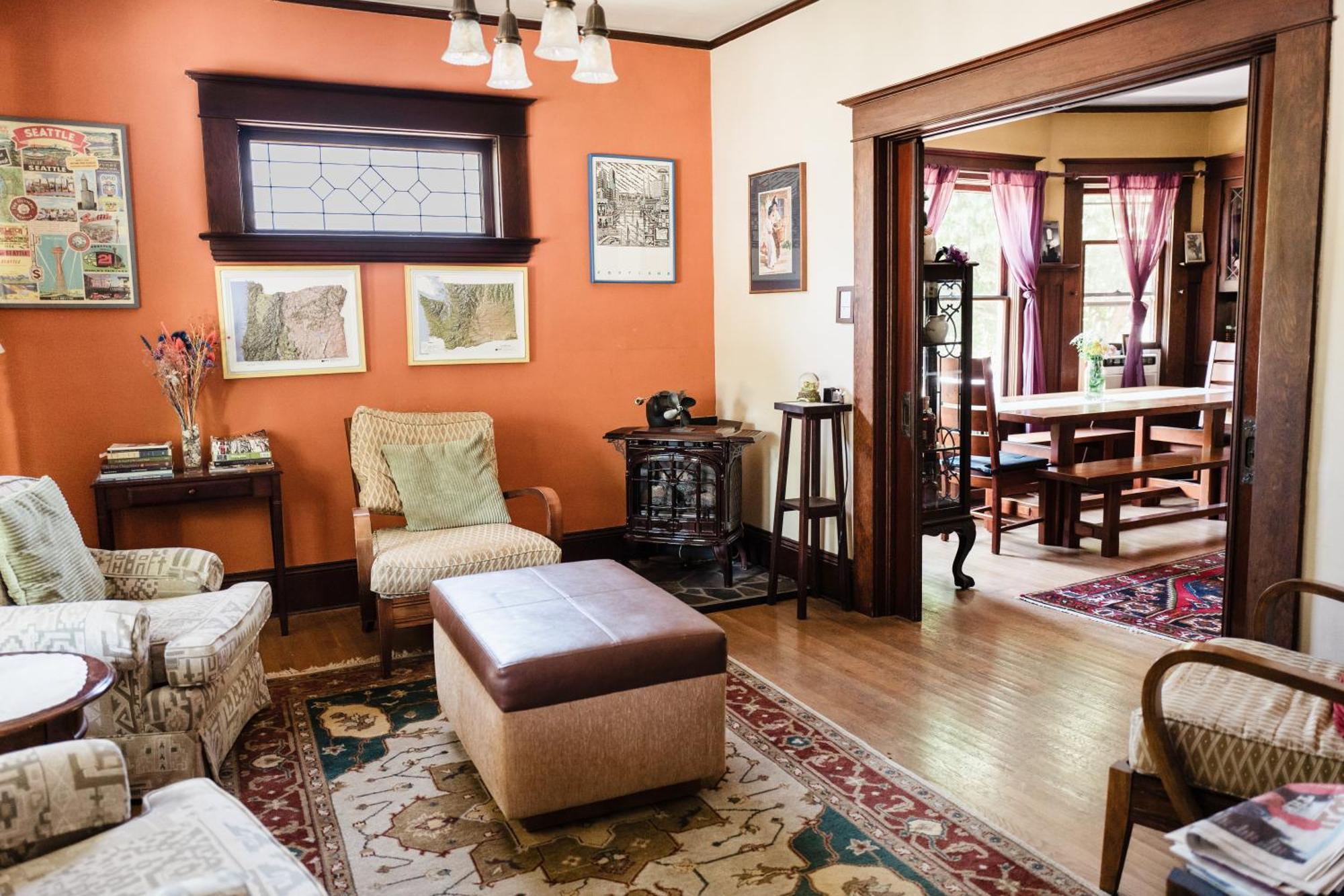 Southeast Portland Comfy & Eclectic Craftsman Home Exterior photo